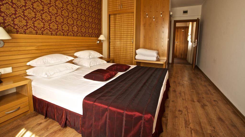 Boutique Hotel L Do Rado Sofia Exterior photo